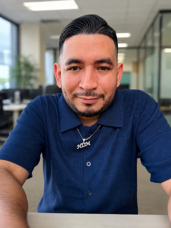 Picture of Henry Alonso